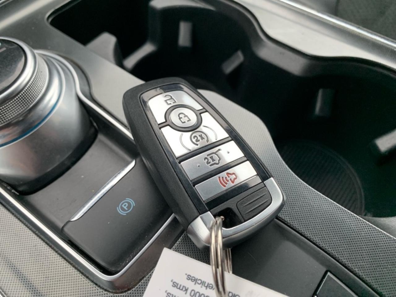 2022 Ford Edge ST Line  - Aluminum Wheels -  Heated Seats Photo