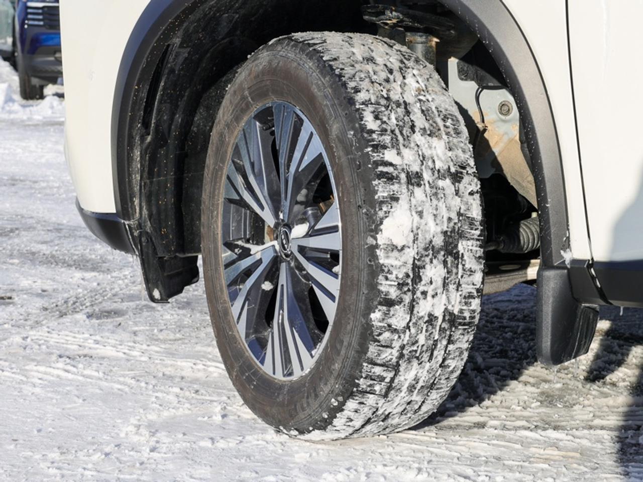 2023 Nissan Qashqai S AWD  - Heated Seats -  Apple CarPlay - $164 B/W Photo