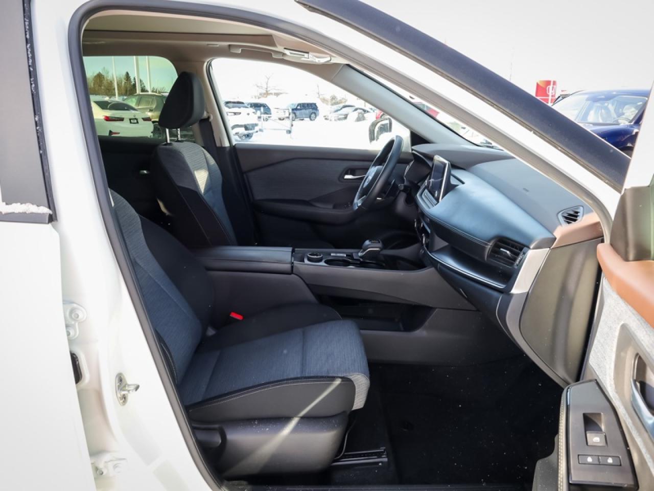 2023 Nissan Qashqai S AWD  - Heated Seats -  Apple CarPlay - $164 B/W Photo