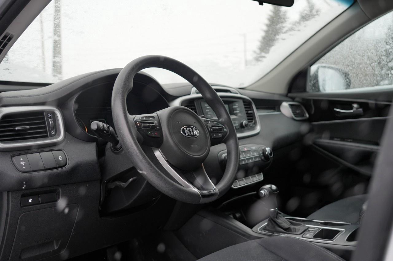 2017 Kia Sorento AWD 4DR LX Photo