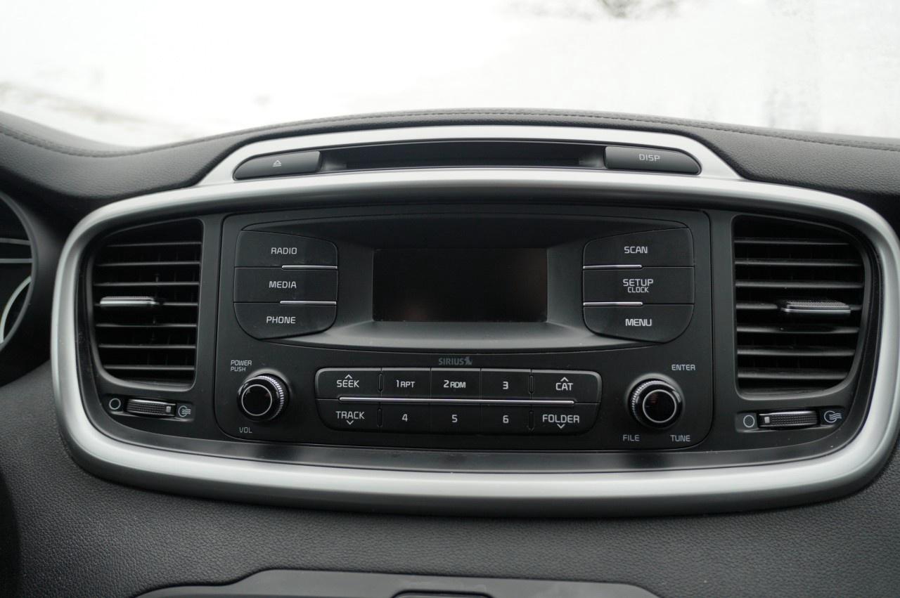 2017 Kia Sorento AWD 4DR LX Photo