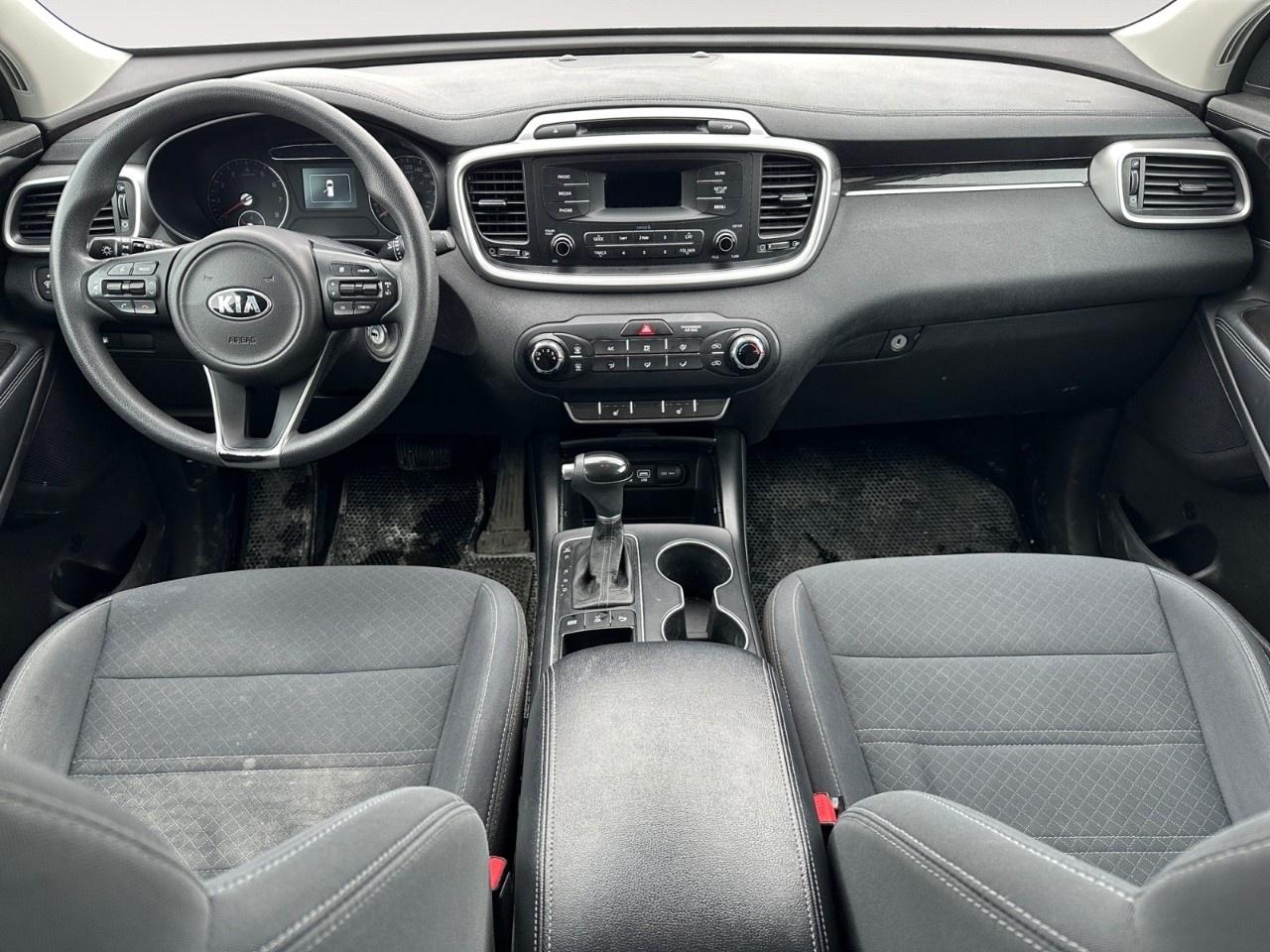 2017 Kia Sorento AWD 4DR LX Photo