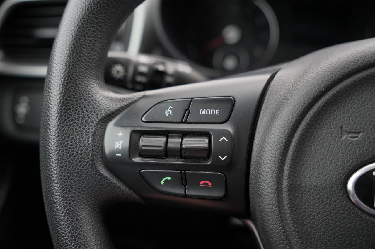 2017 Kia Sorento AWD 4DR LX Photo