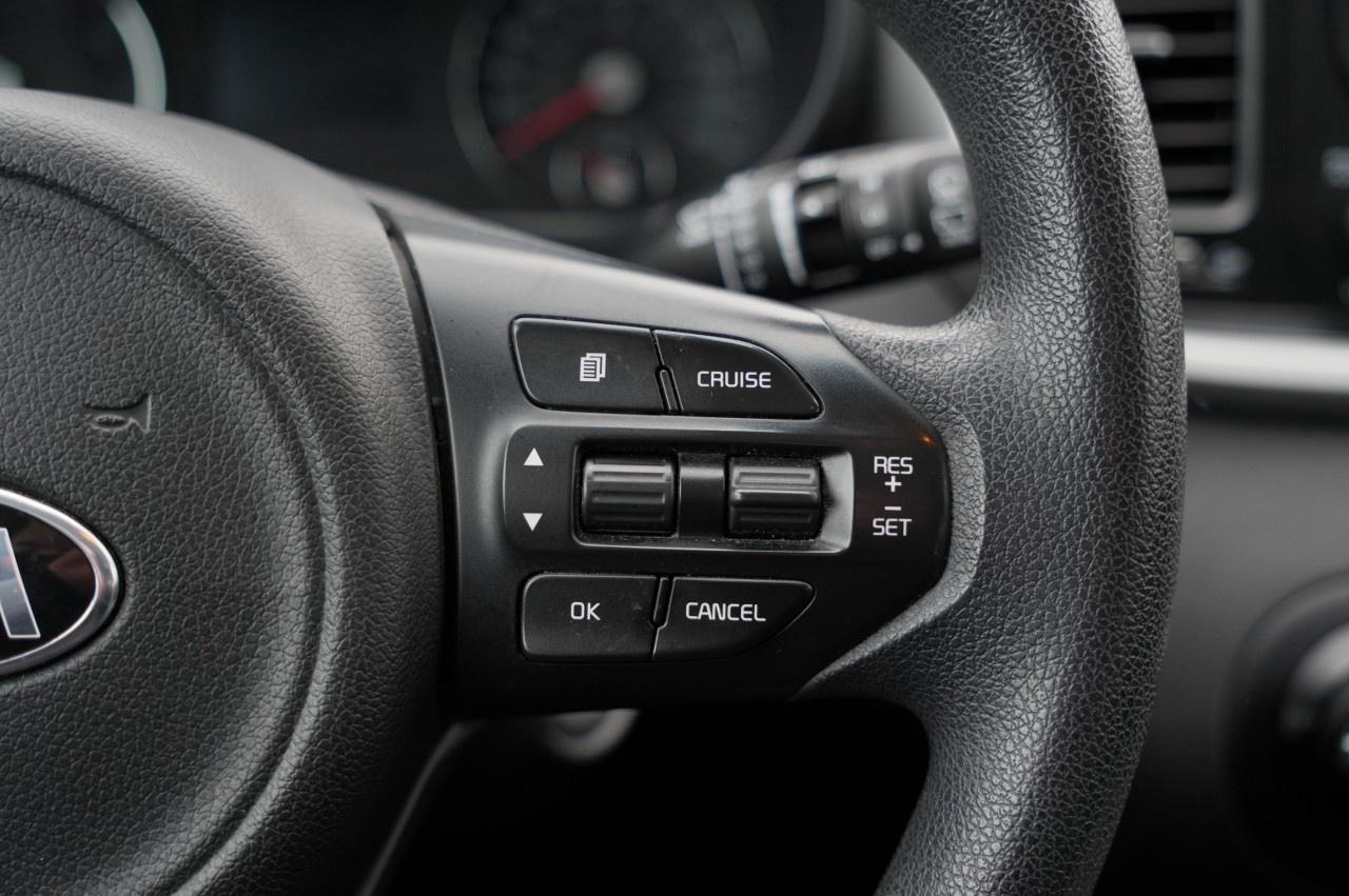 2017 Kia Sorento AWD 4DR LX Photo