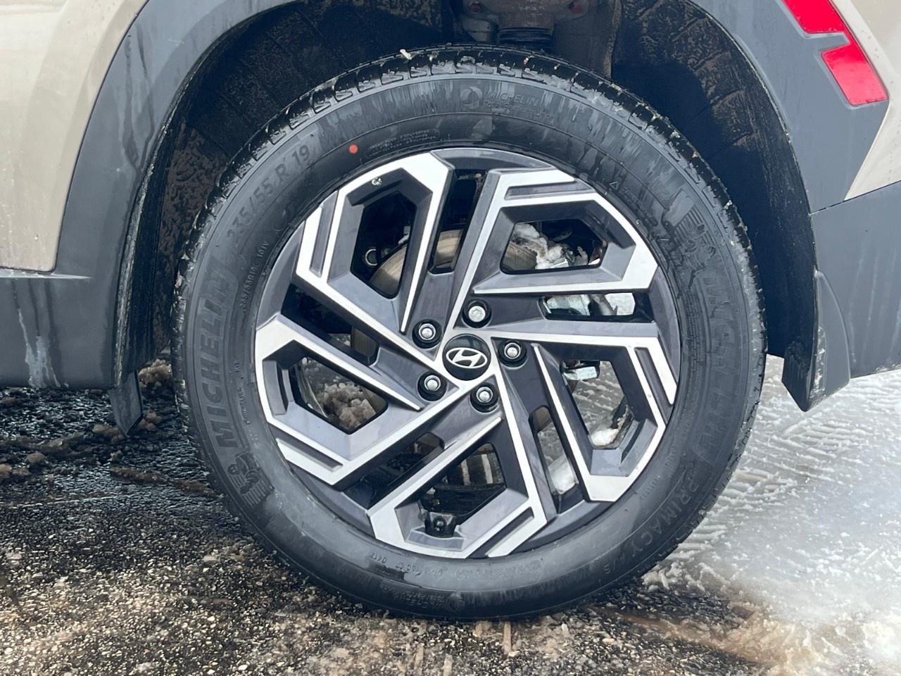 2026 Hyundai Tucson Hybrid Ultimate AWD Photo