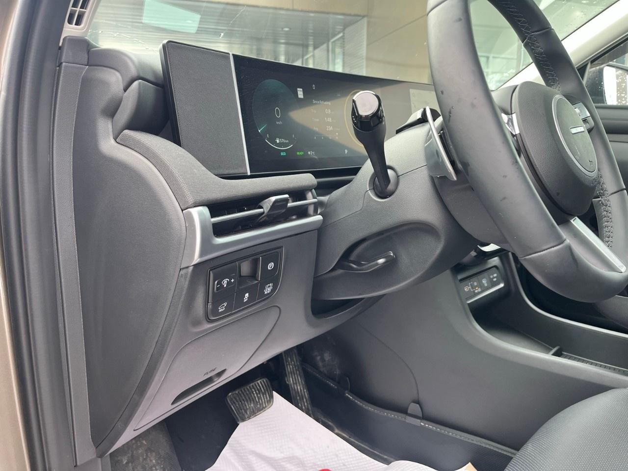 2026 Hyundai Tucson Hybrid Ultimate AWD Photo