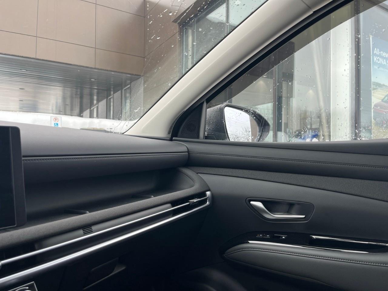 2026 Hyundai Tucson Hybrid Ultimate AWD Photo