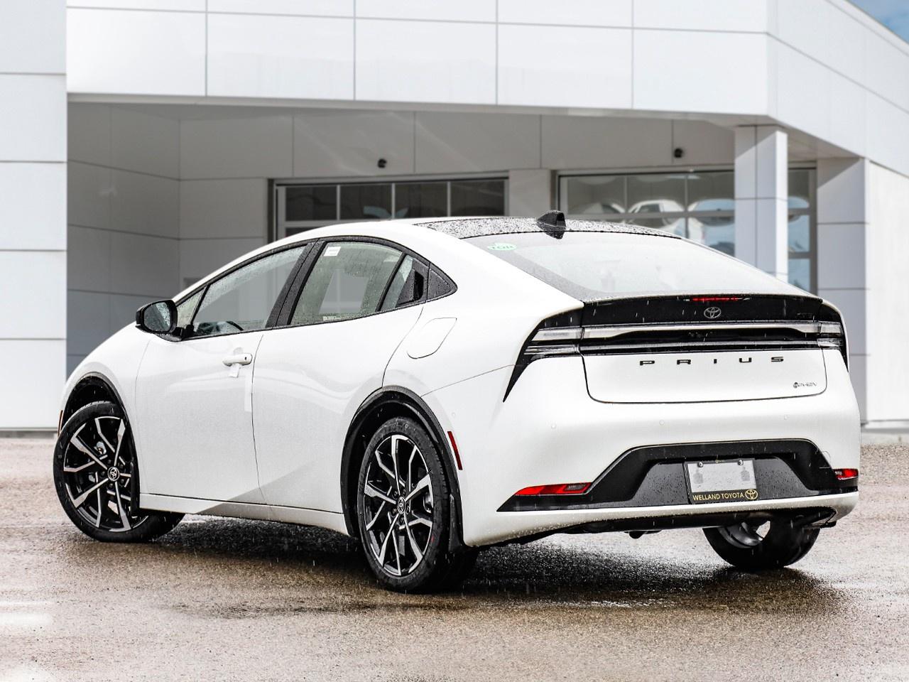 2026 Toyota Prius Plug-In Hybrid XSE Premium Photo