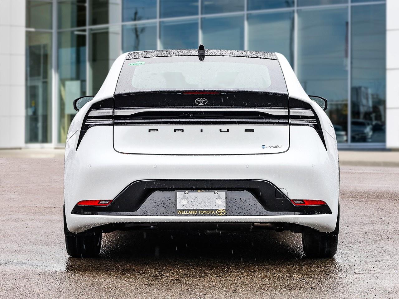 2026 Toyota Prius Plug-In Hybrid XSE Premium Photo