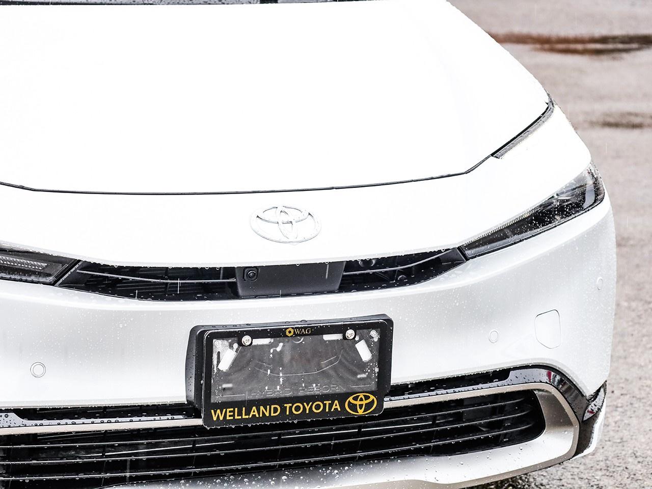 2026 Toyota Prius Plug-In Hybrid XSE Premium Photo