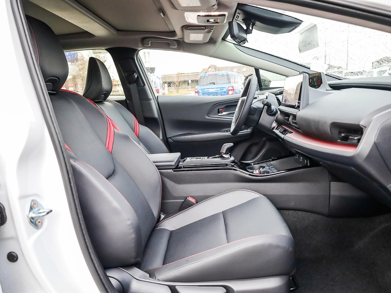 2026 Toyota Prius Plug-In Hybrid XSE Premium Photo