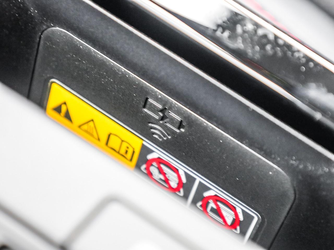 2026 Toyota Prius Plug-In Hybrid XSE Premium $8000 IN TOTAL SAVINGS AVAILABLE!! Photo