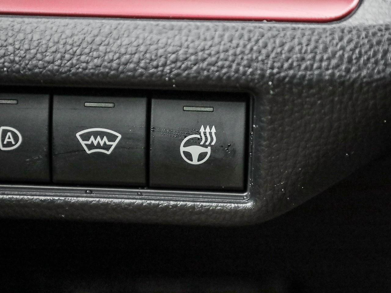 2026 Toyota Prius Plug-In Hybrid XSE Premium $8000 IN TOTAL SAVINGS AVAILABLE!! Photo