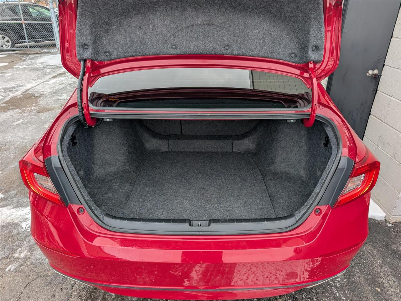 2020 Honda Accord SPORT - SUNROOF - LEATHER - TECH FEATS