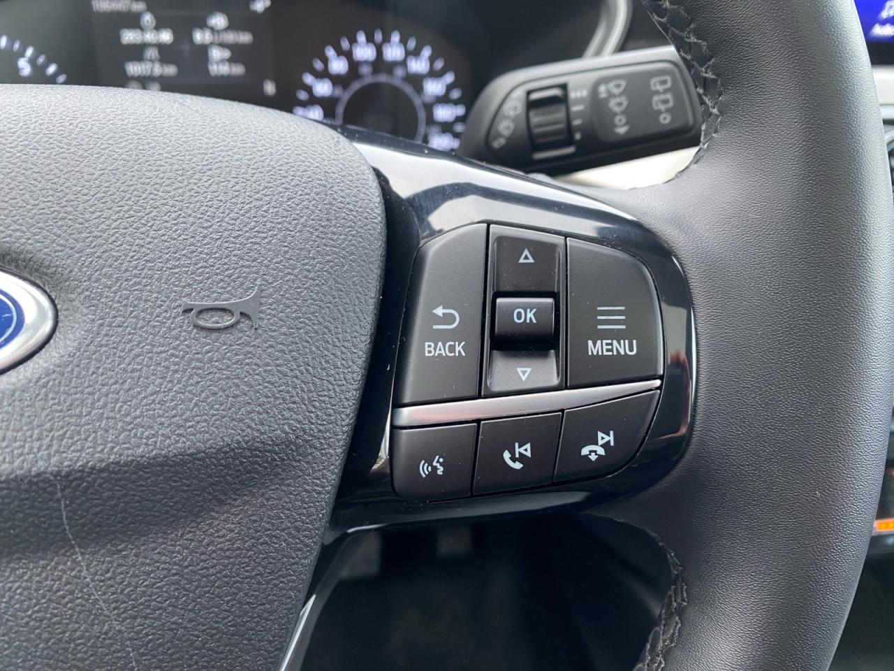 2021 Ford Escape SEL | Leather Seats | Panoramic Sunroof | AWD Photo