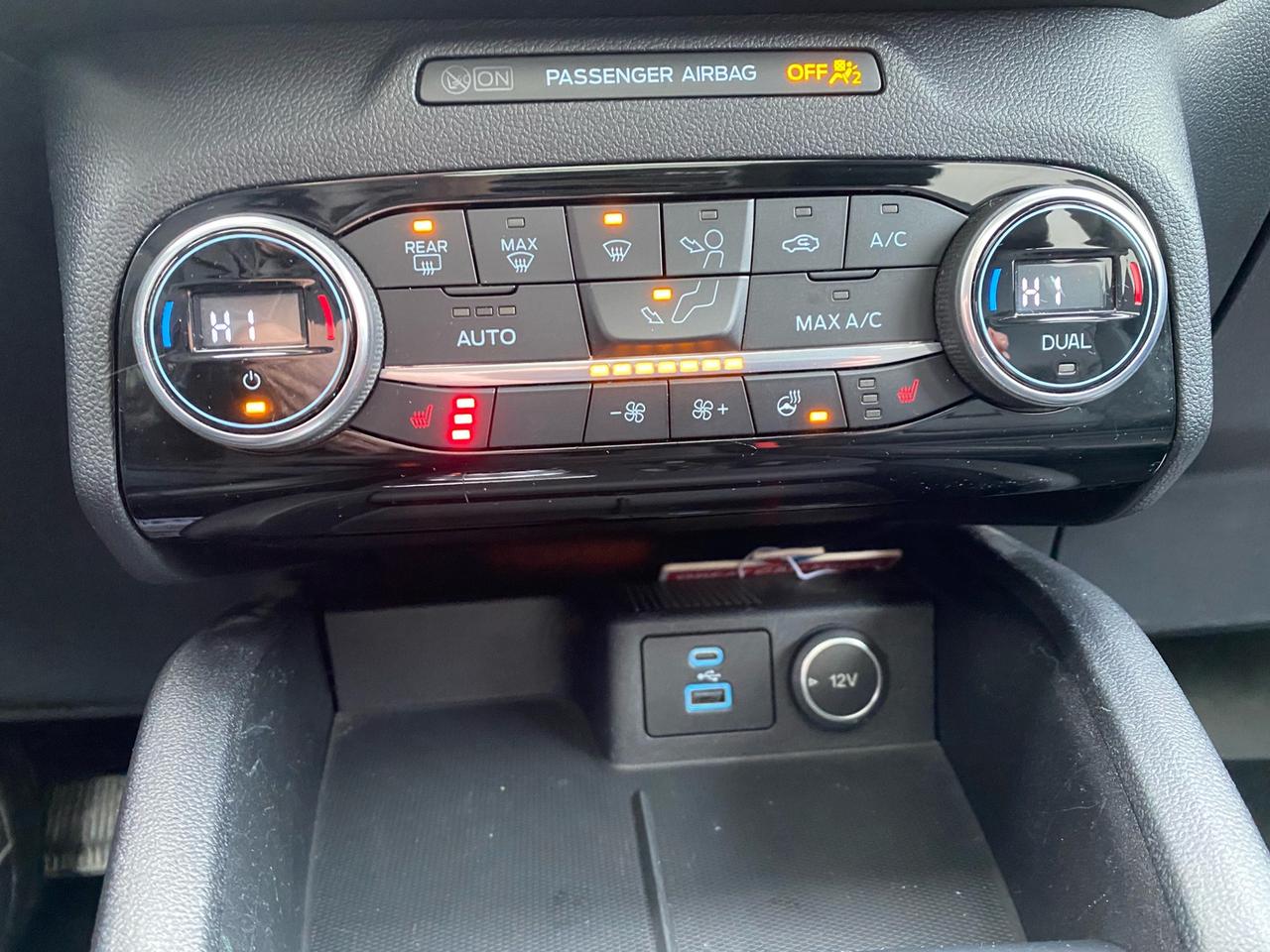 2021 Ford Escape SEL | Leather Seats | Panoramic Sunroof | AWD Photo