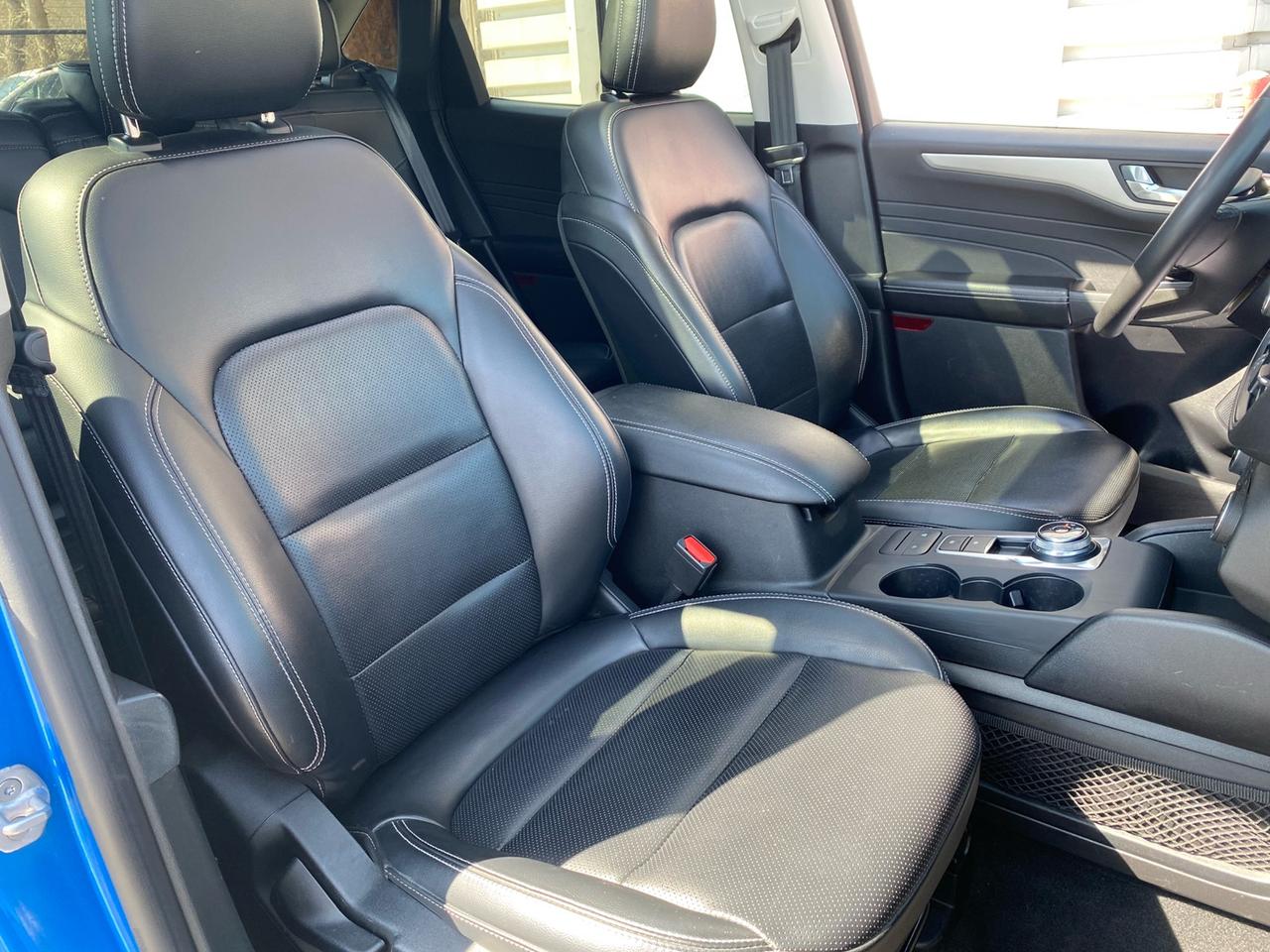 2021 Ford Escape SEL | Leather Seats | Panoramic Sunroof | AWD Photo