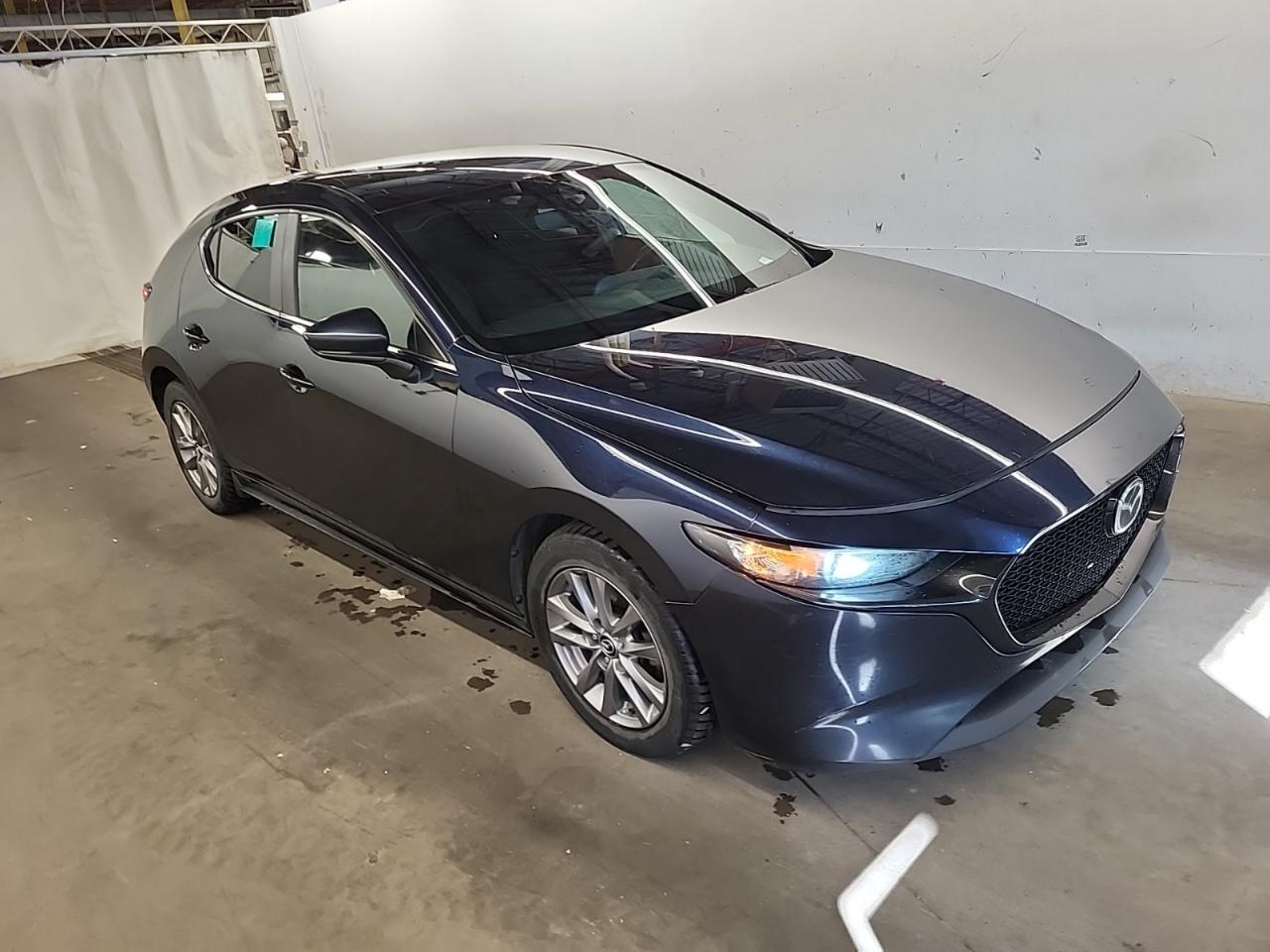 2021 Mazda MAZDA3 Sport GS | HATCHBACK | NO ACCIDENTS | MAZDA SERVICED Photo