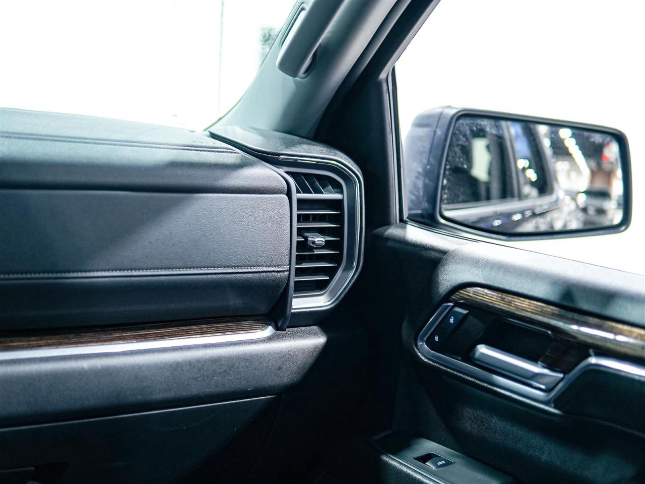 2024 GMC Sierra 1500 ELEVATION CREW CAB | 4X4 | 5.3 V8 | NO ACCIDENTS Photo