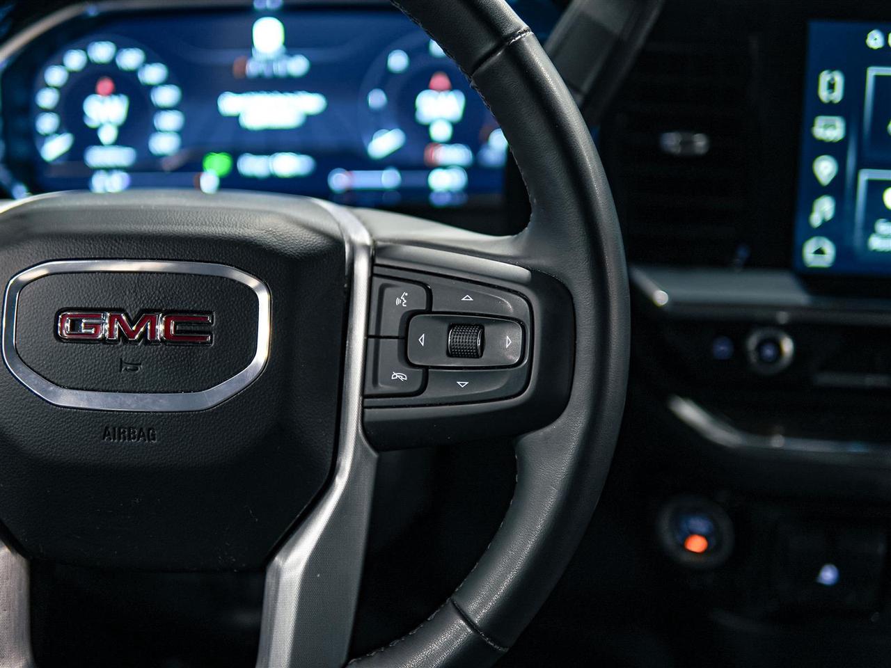 2024 GMC Sierra 1500 ELEVATION CREW CAB | 4X4 | 5.3 V8 | NO ACCIDENTS Photo