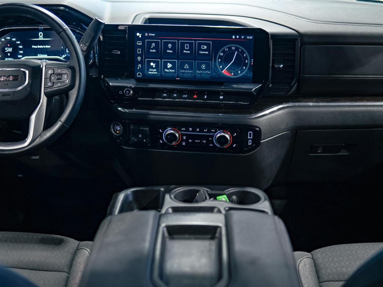 2024 GMC Sierra 1500 ELEVATION CREW CAB | 4X4 | NO ACCIDENTS | PERFECT CONDITION Photo