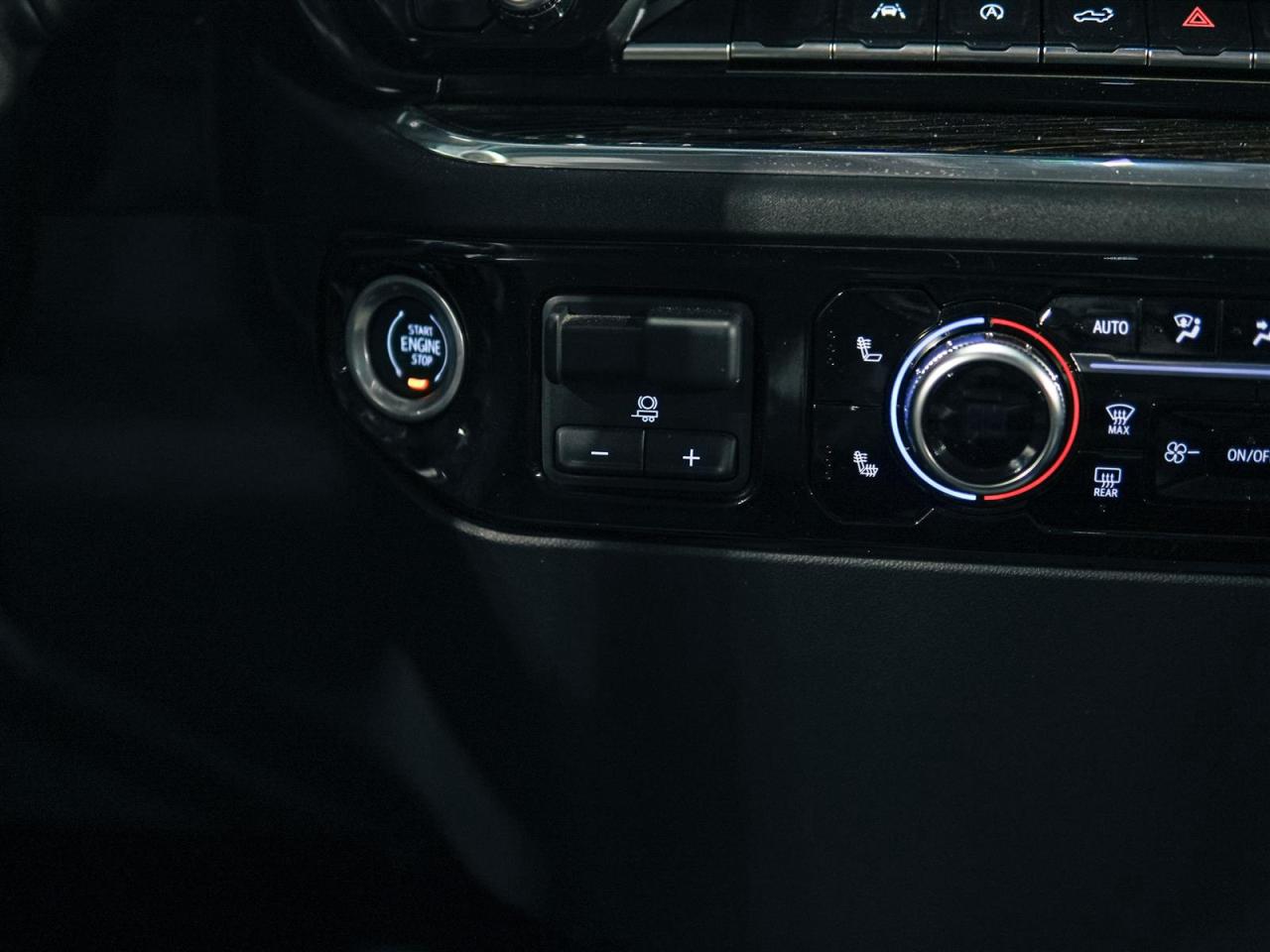 2024 GMC Sierra 1500 ELEVATION CREW CAB | 4X4 | NO ACCIDENTS | PERFECT CONDITION Photo