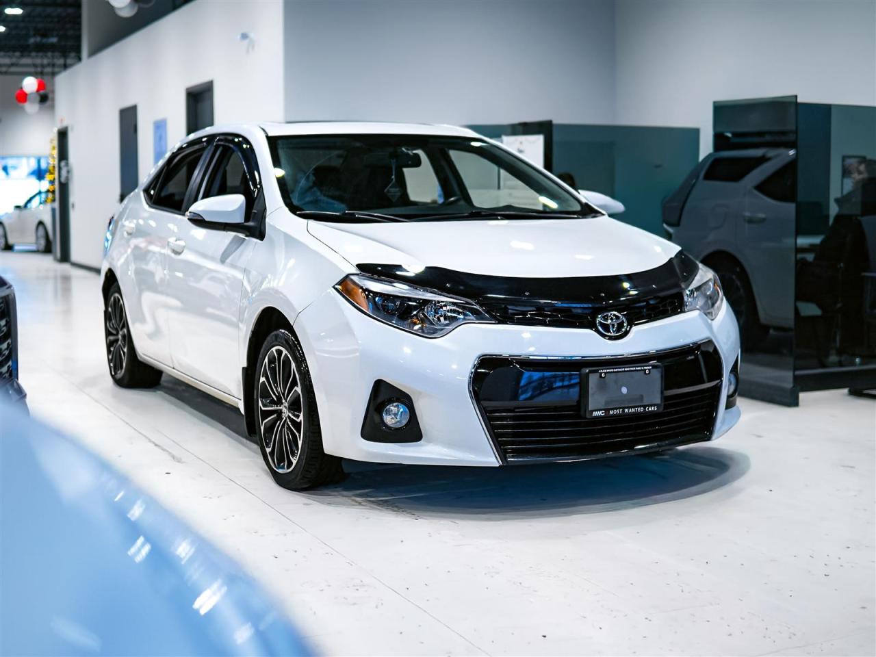 2015 Toyota Corolla S | LEATHER | SUNROOF | CAMERA | HEATED SEATS Photo