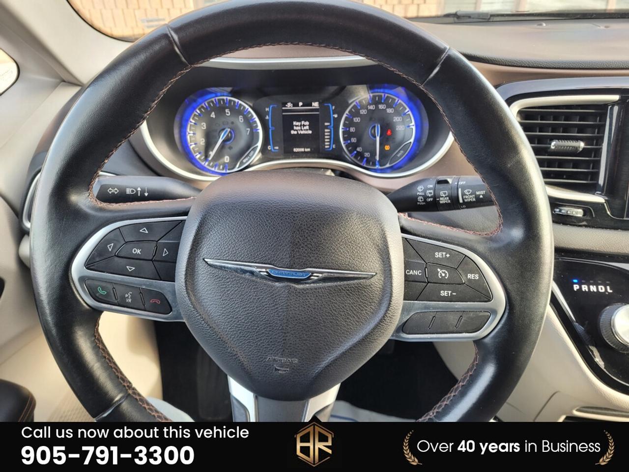 2017 Chrysler Pacifica Touring L | Stow & go | No Reported Accidents | Lo Photo