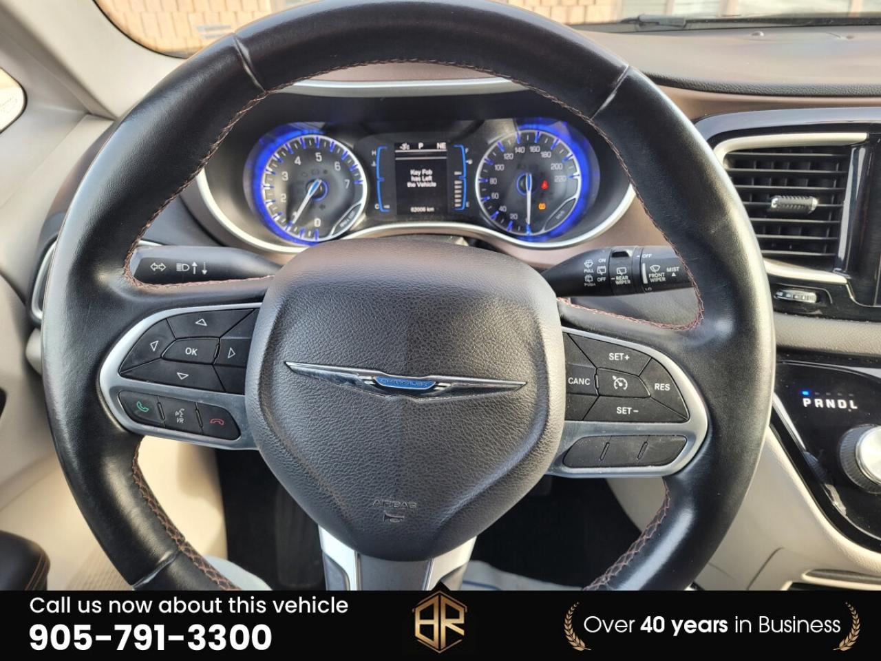 2017 Chrysler Pacifica Touring L | Stow & go | No Reported Accidents | Lo Photo