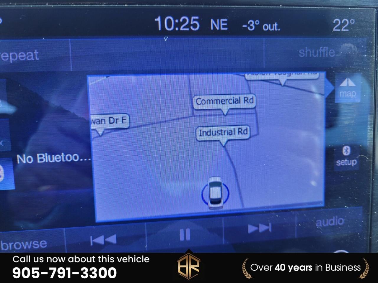 2017 Chrysler Pacifica Touring L | Stow & go | No Reported Accidents | Lo Photo