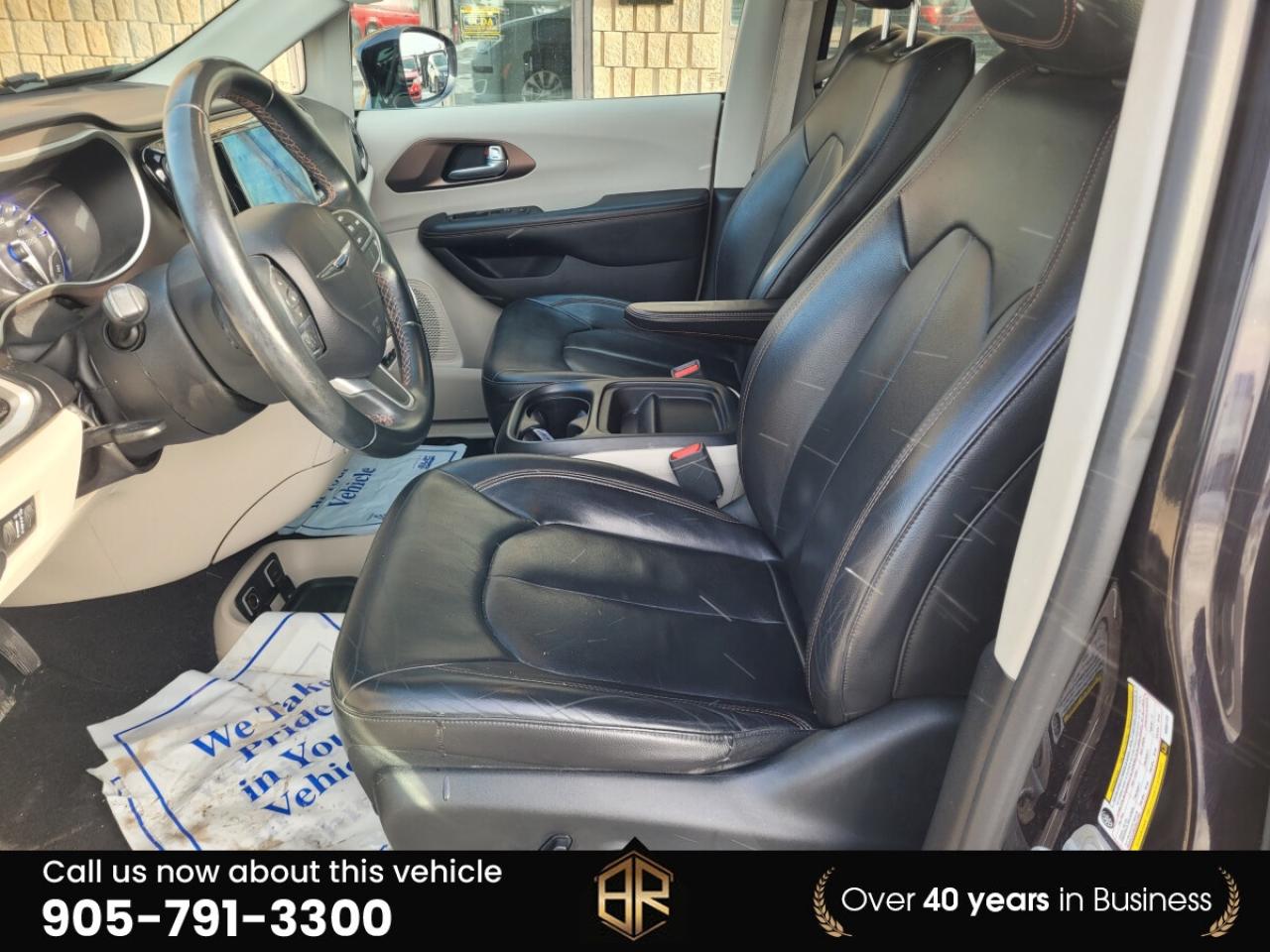 2017 Chrysler Pacifica Touring L | Stow & go | No Reported Accidents | Lo Photo