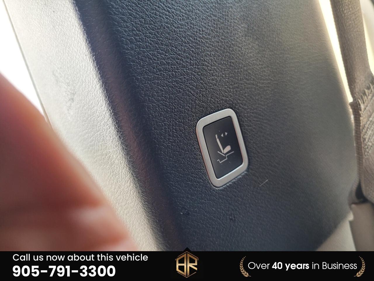 2017 Chrysler Pacifica Touring L | Stow & go | No Reported Accidents | Lo Photo