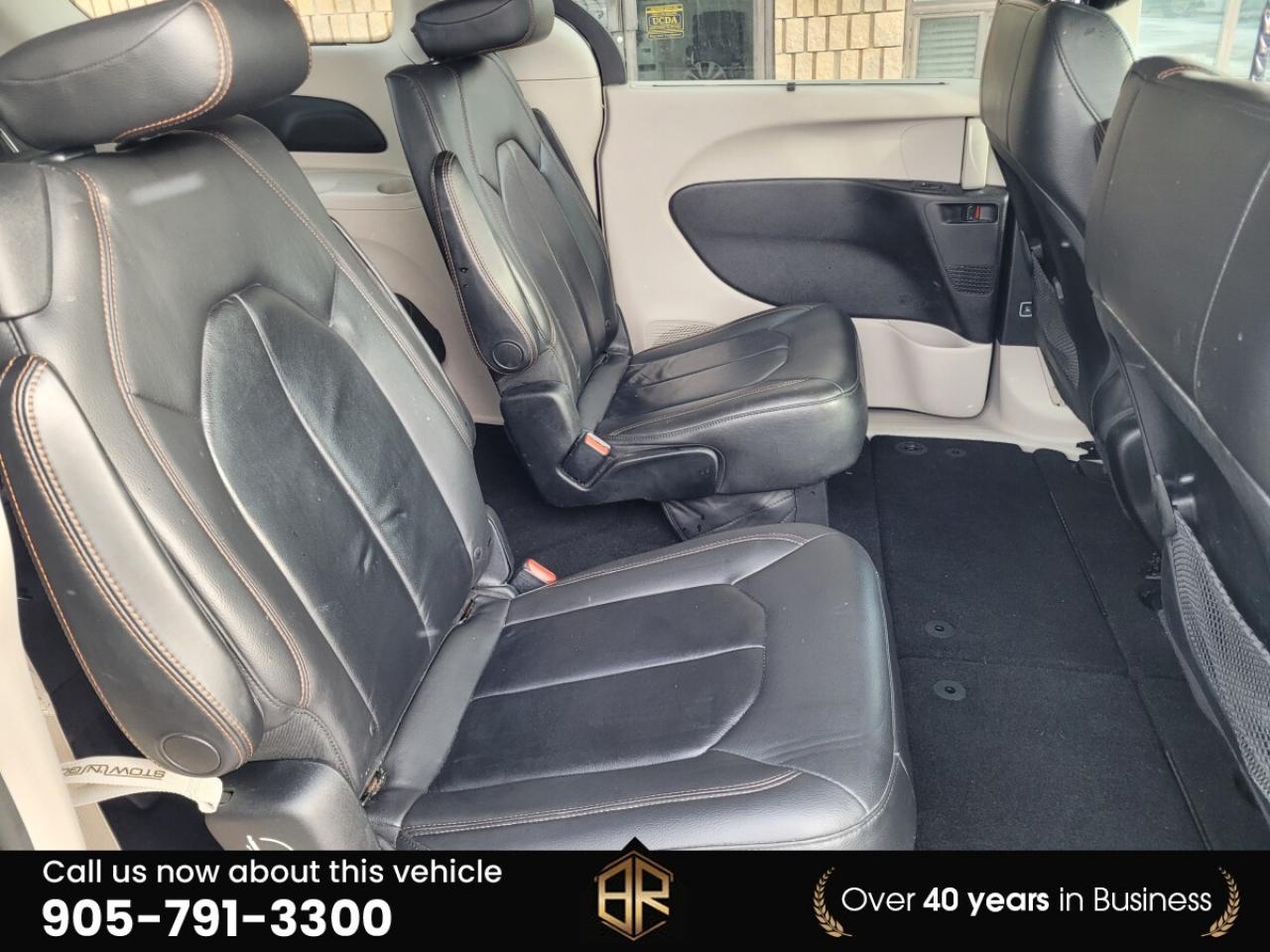 2017 Chrysler Pacifica Touring L | Stow & go | No Reported Accidents | Lo Photo