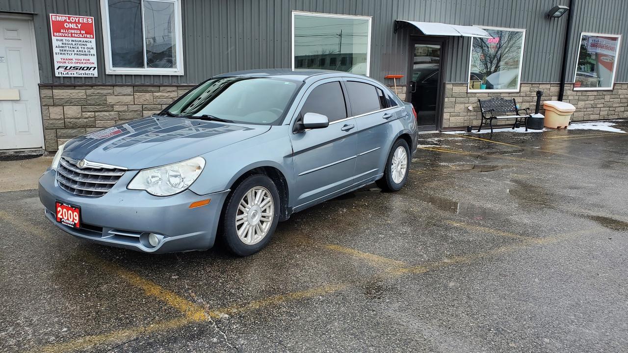 2009 Chrysler Sebring Touring - Photo #1