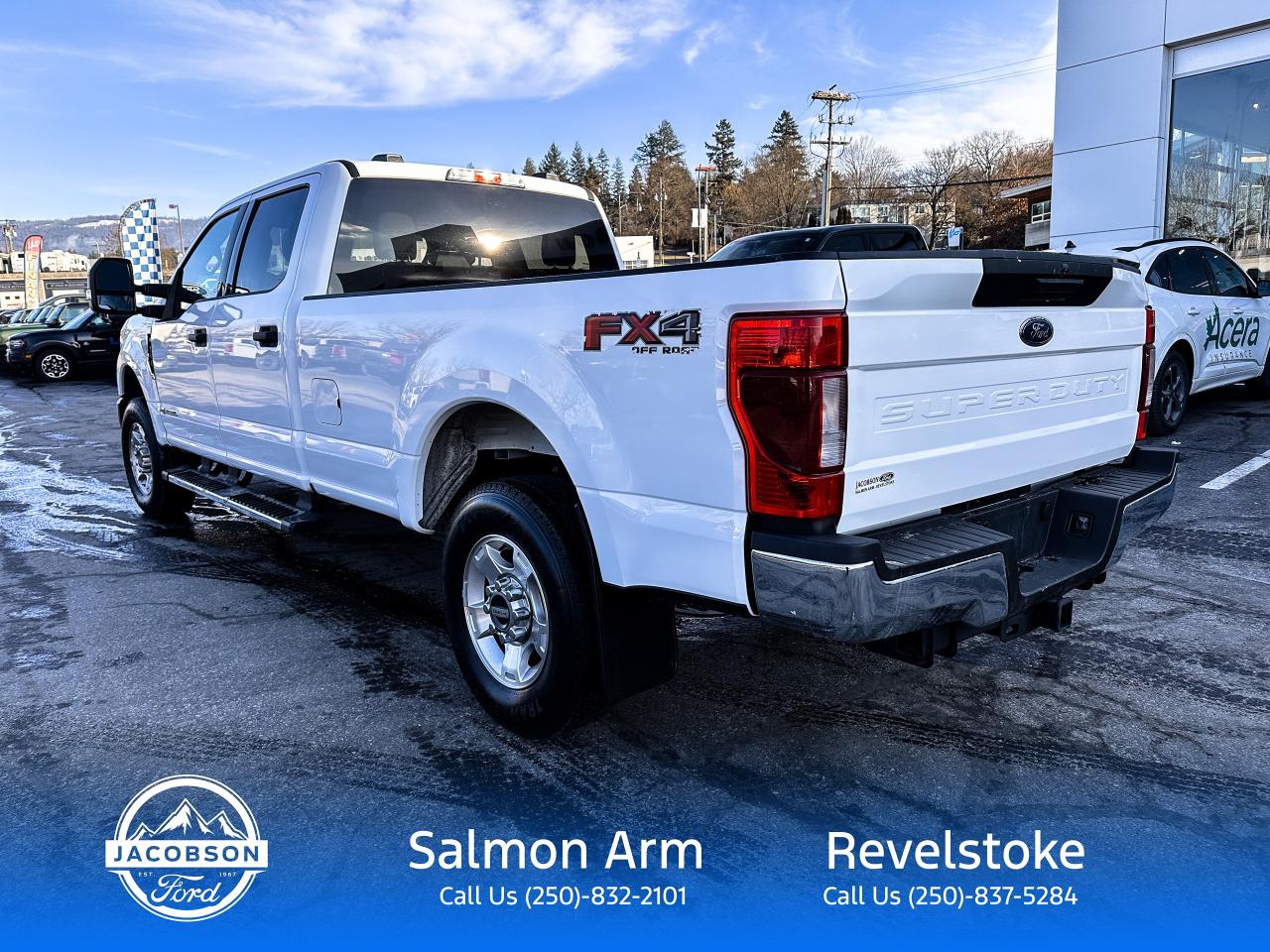 2022 Ford F-250 Super Duty SRW XLT Photo2