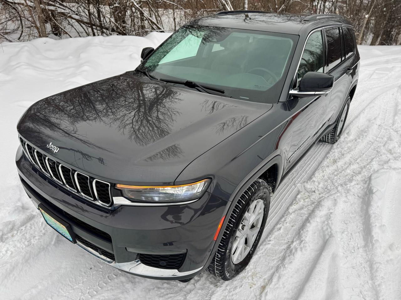 2023 Jeep Grand Cherokee L Limited Panoramic Roof | Clean CarFax Photo