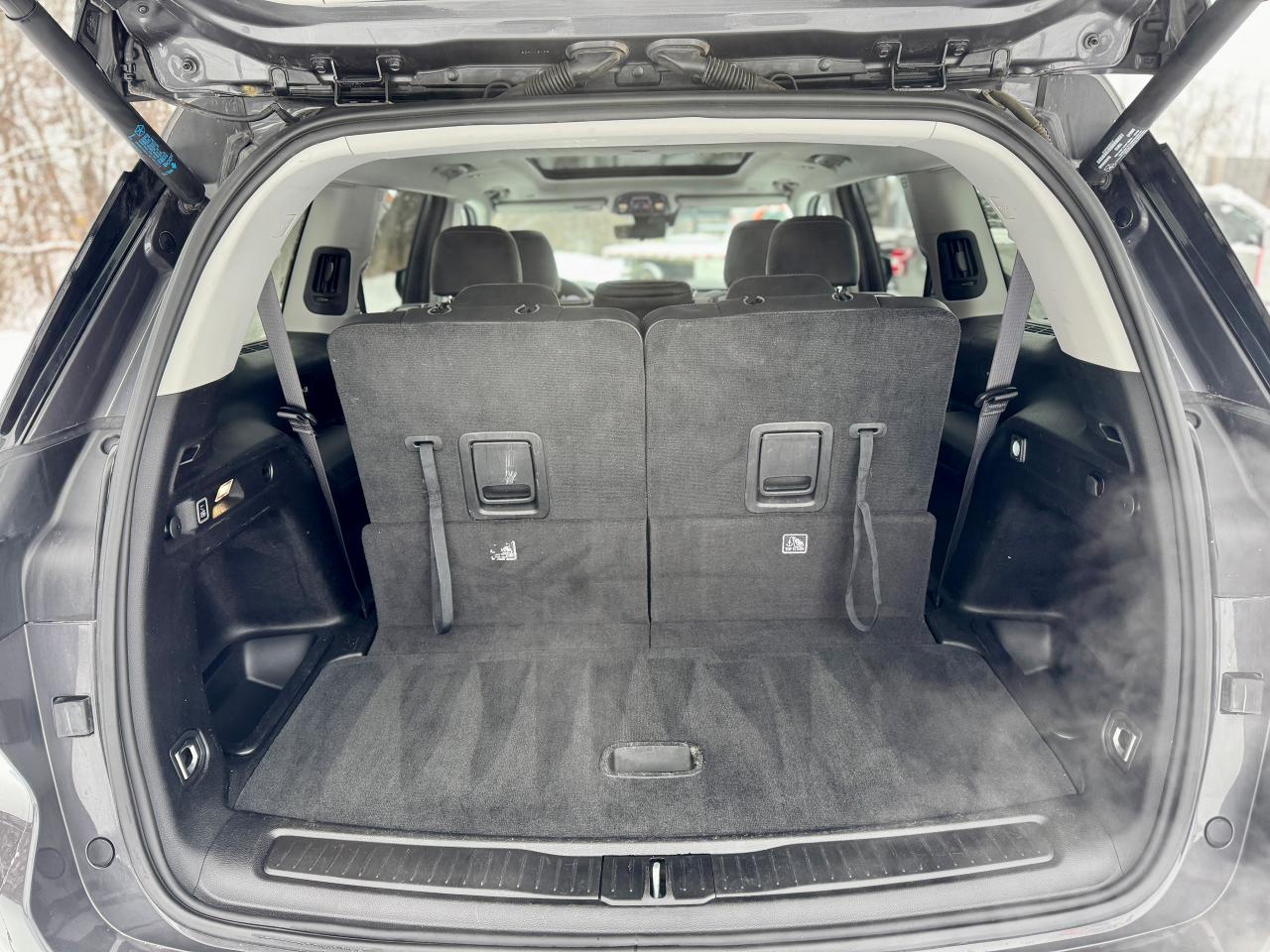 2023 Jeep Grand Cherokee L Limited Panoramic Roof | Clean CarFax Photo