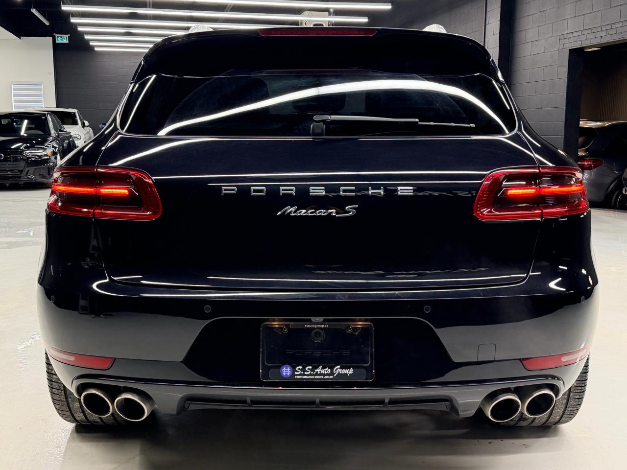 2016 Porsche Macan S|NAV|BACKUP|PANO|LKA|CHRONO|BOSE|CLEAN CARFAX| Photo3