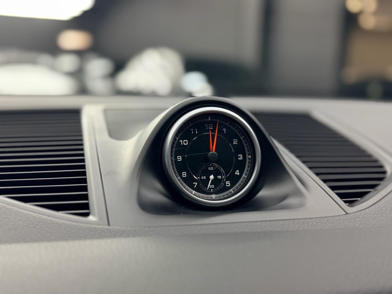 2016 Porsche Macan S|NAV|BACKUP|PANO|LKA|CHRONO|BOSE|CLEAN CARFAX| Photo