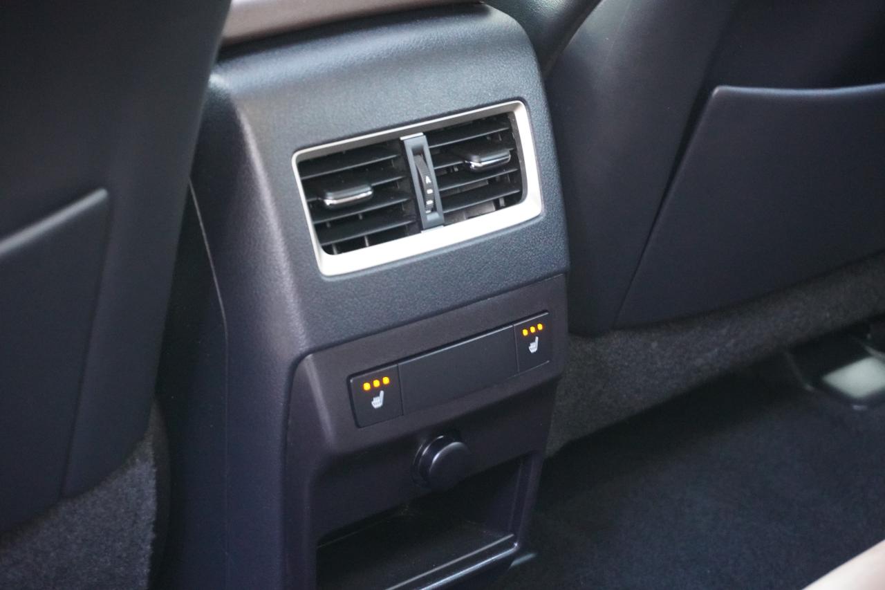 2016 Lexus RX 350 1 OWNER / NO ACCIDENTS / STUNNING COMBO / LUXURY P Photo