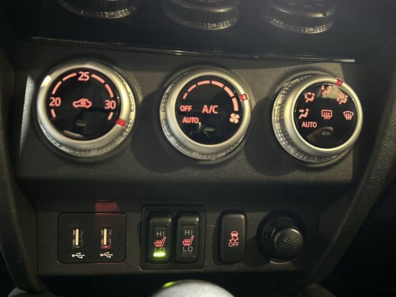 2023 Mitsubishi RVR ES AWC Photo