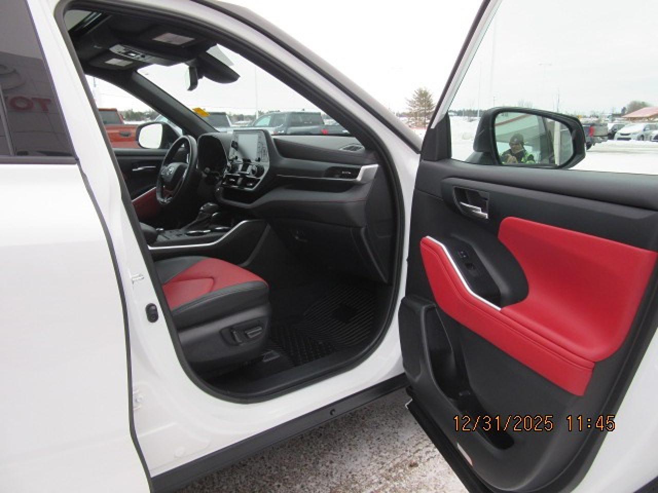 2022 Toyota Highlander XSE Photo