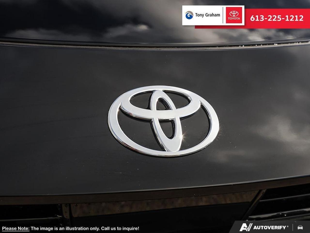 2025 Toyota Crown Signia Limited Photo