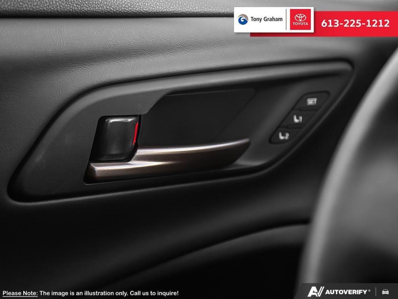 2025 Toyota Crown Signia Limited Photo