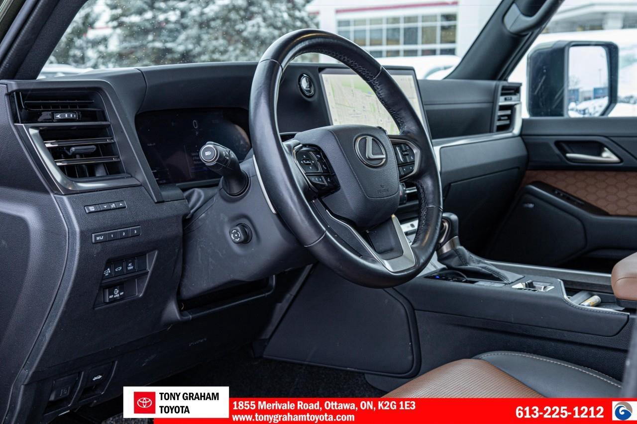 2024 Lexus GX Executive Package Photo