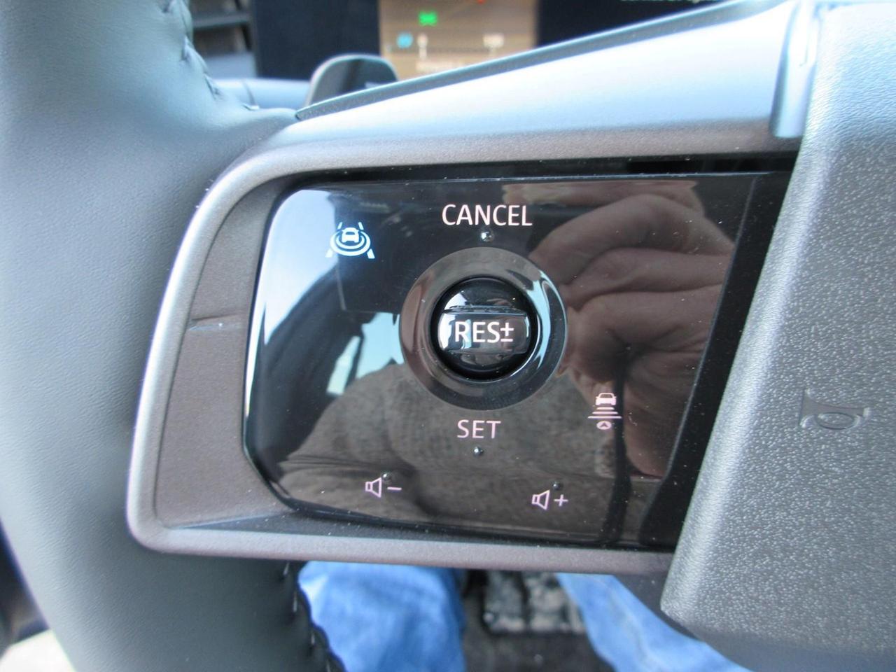 2026 Nissan Leaf SV+ Photo