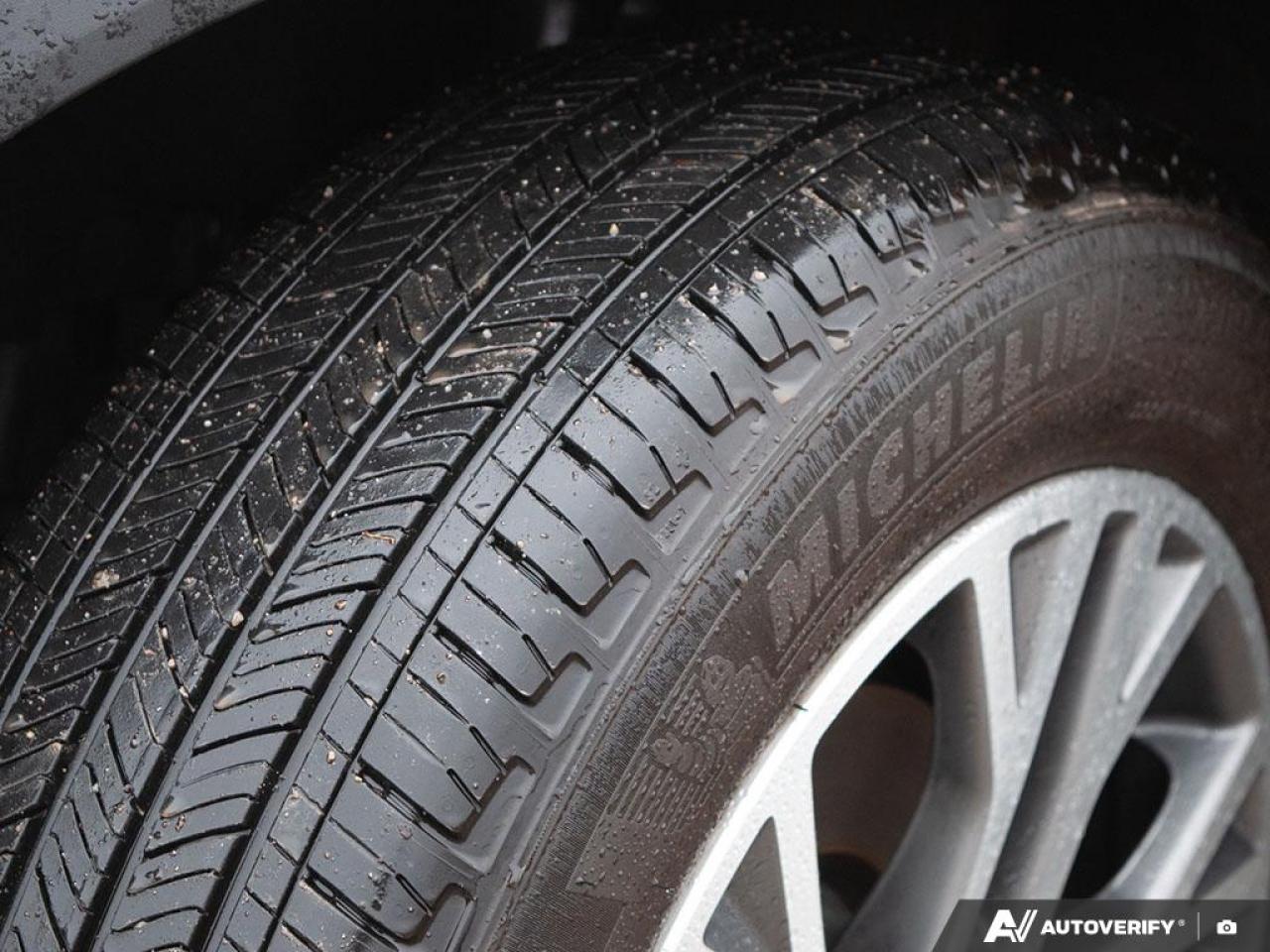 2021 Ford Escape SEL Photo