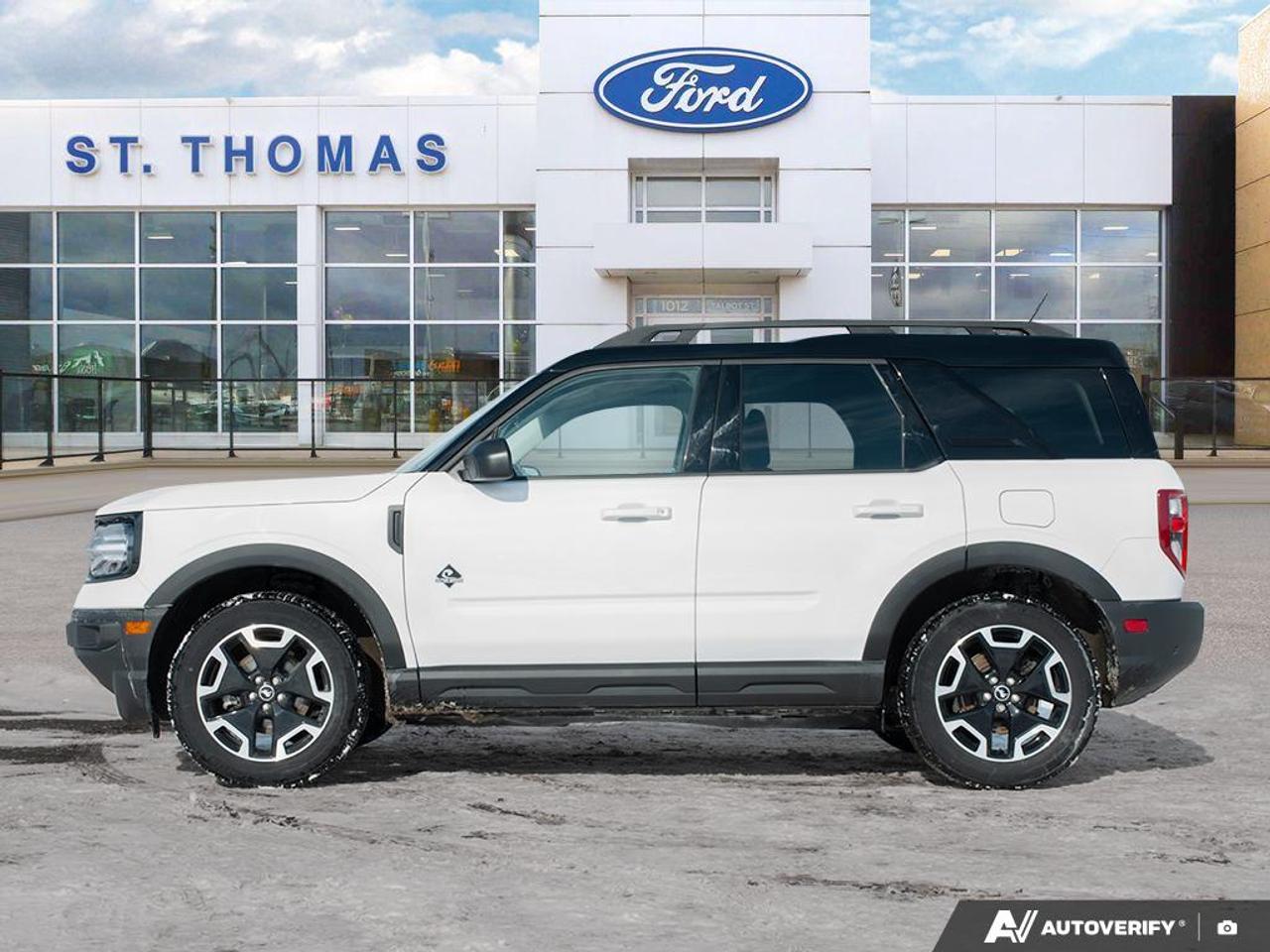 2023 Ford Bronco Sport Outer Banks Painted Black Roof Photo