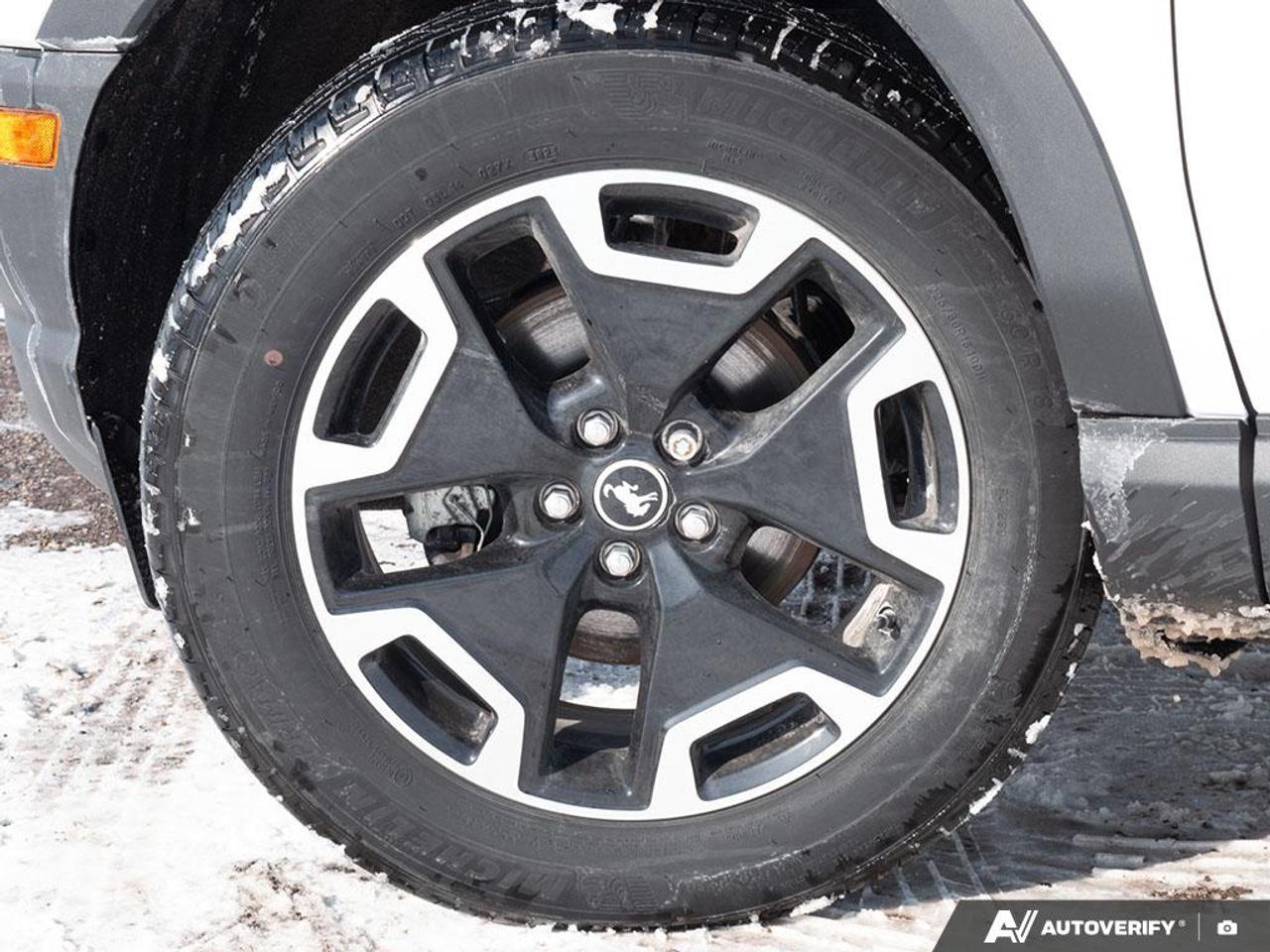 2023 Ford Bronco Sport Outer Banks Painted Black Roof Photo