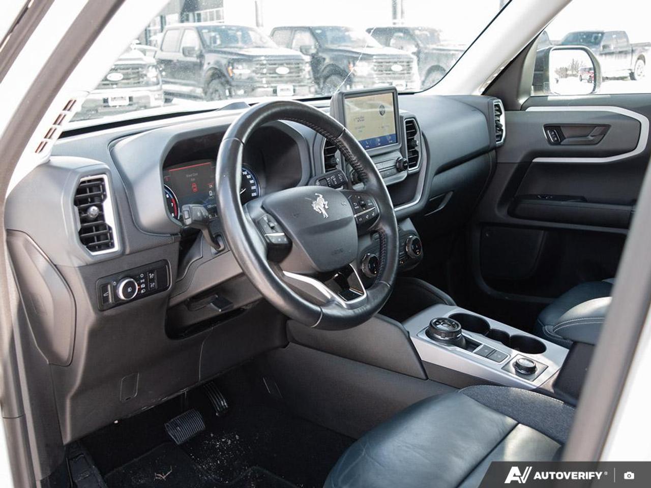 2023 Ford Bronco Sport Outer Banks Painted Black Roof Photo
